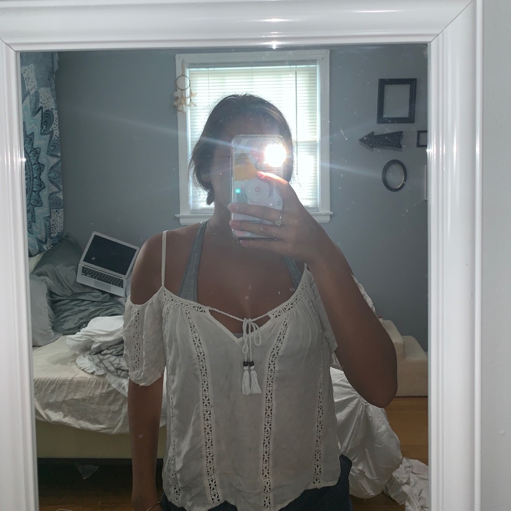 Flowy off the shoulder white shirt